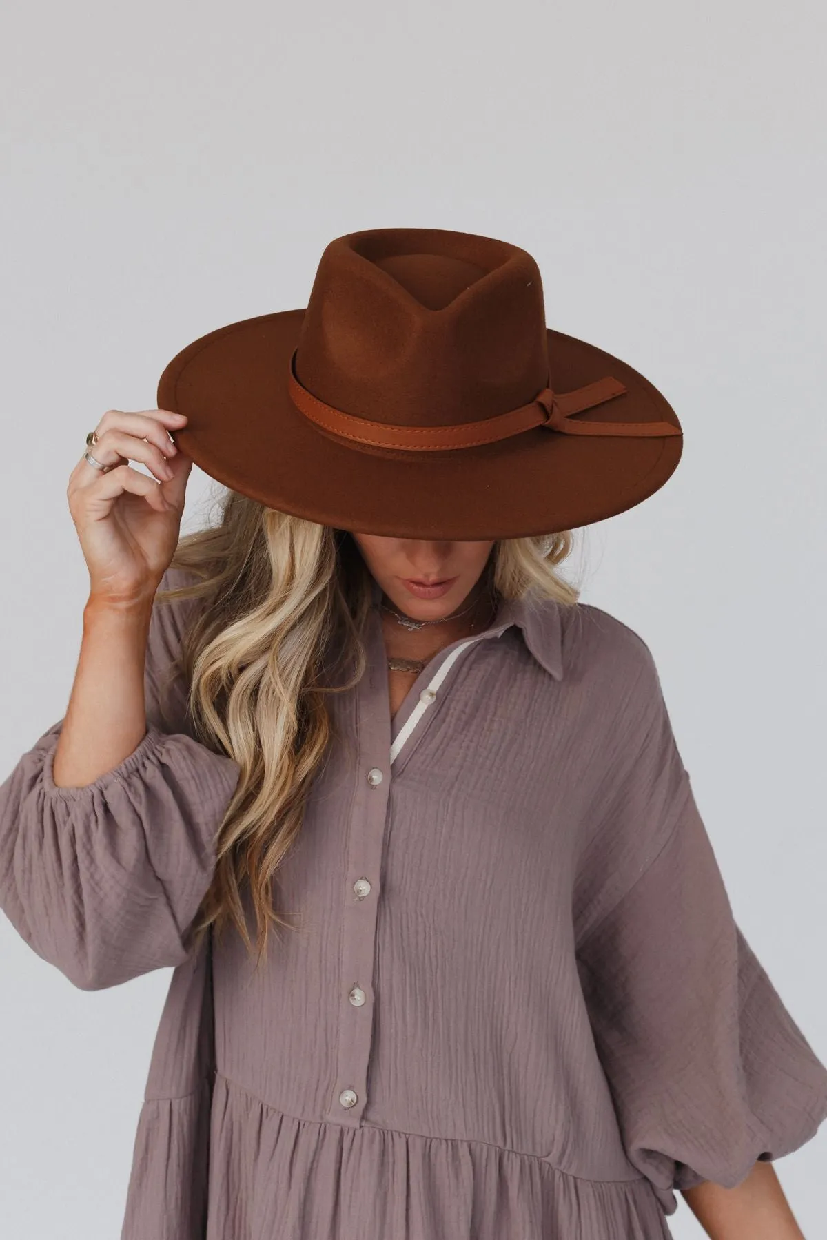 Bronco Wide Brim Hat - Camel